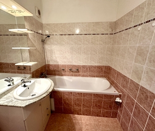 Prodej bytu 3+1 v osobním vlastnictví 75 m², Praha 5 - Stodůlky