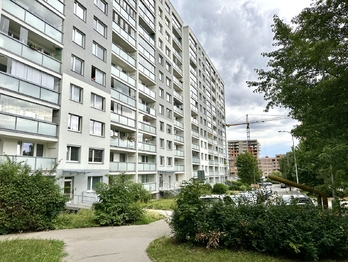 Prodej bytu 3+1 v osobním vlastnictví 75 m², Praha 5 - Stodůlky