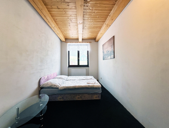 Ložnice Apartmán 2 - Prodej domu 510 m², Jindřichovice