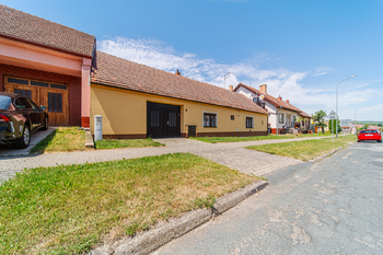 Prodej domu 180 m², Morkůvky