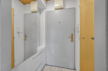 Pronájem bytu 1+kk v osobním vlastnictví 40 m², Praha 8 - Libeň
