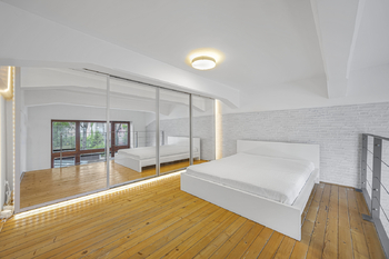 Pronájem bytu 1+kk v osobním vlastnictví 40 m², Praha 8 - Libeň