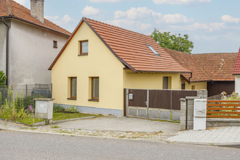 Prodej domu 64 m², Hodov