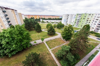 Byt 3+1, po kompletní nadstandardní rekonstrukci, 73 m2+lodžie, Horníkova, Líšeň, Brno - Prodej bytu 3+1 v osobním vlastnictví 77 m², Brno