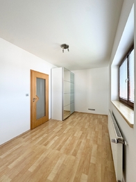 Pronájem bytu 3+kk v osobním vlastnictví 79 m², Praha 10 - Štěrboholy