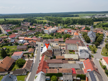 Prodej výrobních prostor 1161 m², Nechanice