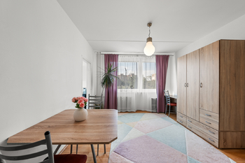 Pronájem bytu 1+1 v osobním vlastnictví 29 m², Praha 8 - Troja