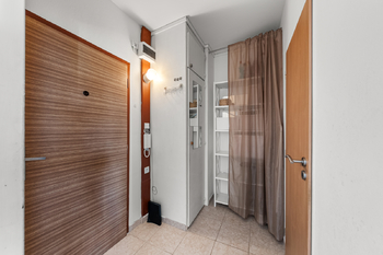 Pronájem bytu 1+1 v osobním vlastnictví 29 m², Praha 8 - Troja