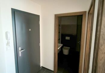 Předsíň - Pronájem bytu 2+kk v osobním vlastnictví 83 m², Brandýs nad Labem-Stará Boleslav