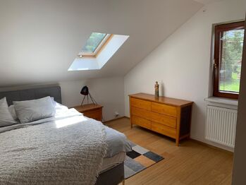 Pronájem domu 220 m², Ohrobec