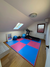 Pronájem domu 220 m², Ohrobec