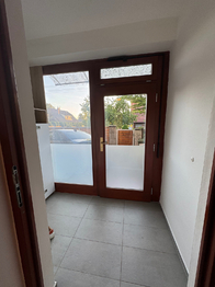 Pronájem domu 220 m², Ohrobec