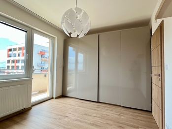 Pronájem bytu 4+kk v osobním vlastnictví 105 m², Praha 10 - Horní Měcholupy