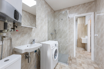 Prodej bytu 2+kk v osobním vlastnictví 56 m², Karlovy Vary