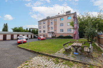 Prodej bytu 2+kk v osobním vlastnictví 56 m², Karlovy Vary