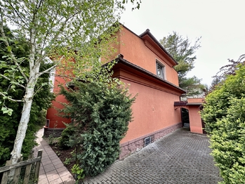 Prodej domu 219 m², Rudná