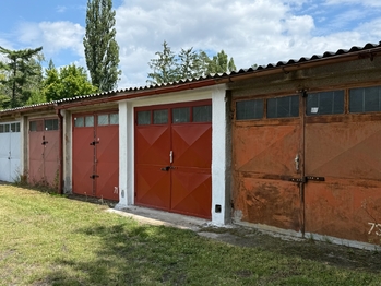 Pronájem garáže, Praha 9 - Čakovice