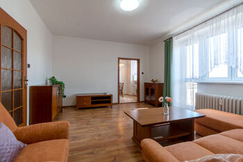 Pronájem bytu 2+1 v družstevním vlastnictví 62 m², Hradec Králové