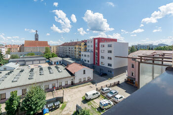 Pronájem bytu 2+1 v družstevním vlastnictví 62 m², Hradec Králové