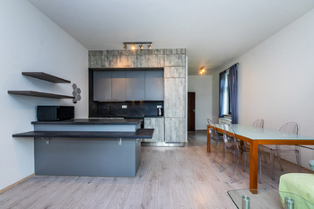 Pronájem bytu 2+kk v osobním vlastnictví 65 m², Praha 7 - Holešovice