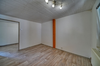Prodej chaty / chalupy 80 m², Kšely