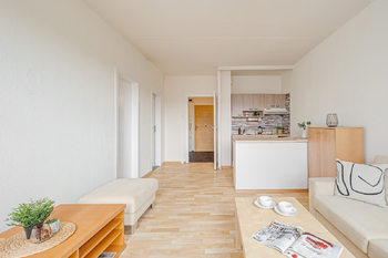 Prodej bytu 2+kk v osobním vlastnictví 43 m², Praha 9 - Hloubětín