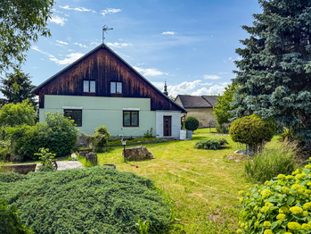 Prodej domu 150 m², Úžice