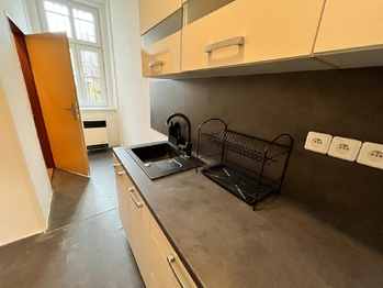 Prodej bytu 1+1 v osobním vlastnictví 33 m², Karlovy Vary
