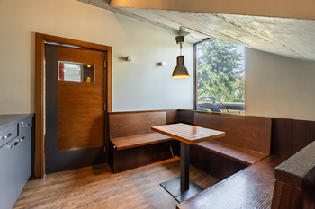 Prodej restaurace 380 m², Praha 6 - Břevnov