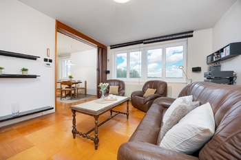 Obývací pokoj - Prodej domu 182 m², Kutná Hora