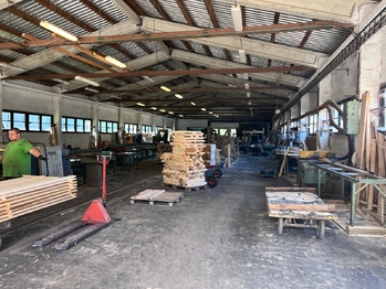 Pronájem výrobních prostor 1100 m², Olešná