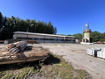Pronájem výrobních prostor 1100 m², Olešná