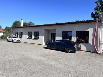 Pronájem výrobních prostor 1100 m², Olešná