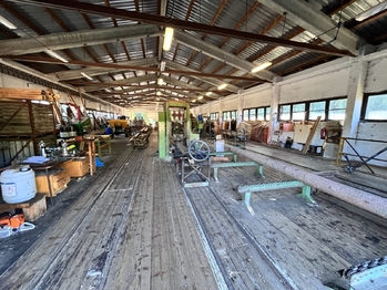 Pronájem výrobních prostor 1100 m², Olešná