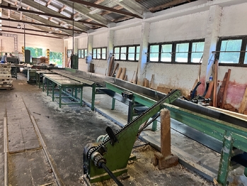 Pronájem výrobních prostor 1100 m², Olešná