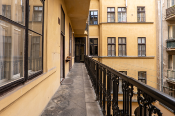 Prodej bytu 1+kk v osobním vlastnictví 42 m², Praha 1 - Staré Město