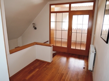Pronájem domu 280 m², Beroun