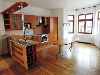 Pronájem domu 280 m², Beroun