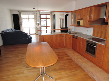 Pronájem domu 280 m², Beroun