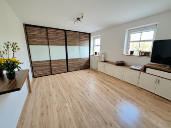 VirtualStaging - Prodej bytu 3+1 v osobním vlastnictví 73 m², Dobrá Voda u Českých Budějovic