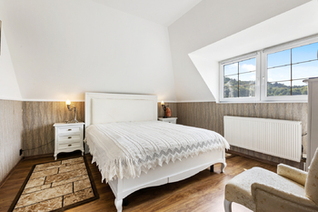 Prodej domu 263 m², Kyselka