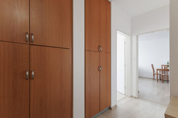 Pronájem bytu 2+kk v osobním vlastnictví 48 m², Praha 8 - Troja