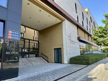 Pronájem bytu 2+kk v osobním vlastnictví 66 m², Praha 4 - Michle