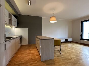 Pronájem bytu 2+kk v osobním vlastnictví 66 m², Praha 4 - Michle