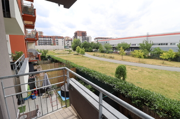 Pronájem bytu 1+kk v osobním vlastnictví 35 m², Praha 9 - Letňany
