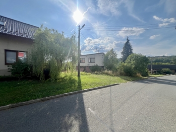Prodej pozemku 1084 m², Svárov
