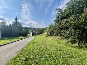 Prodej pozemku 1084 m², Svárov