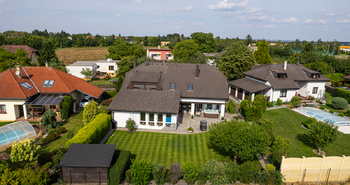 Prodej domu 306 m², Zlatníky-Hodkovice