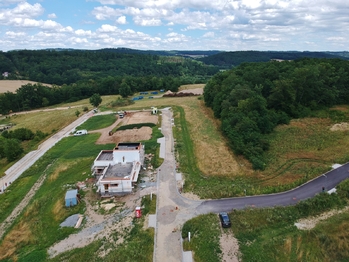 Prodej pozemku 920 m², Hluboká nad Vltavou