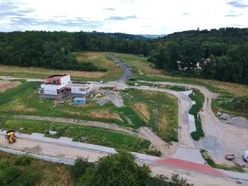 Prodej pozemku 920 m², Hluboká nad Vltavou